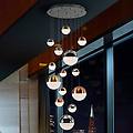 led a sospensione sphere multicolore 14 luci app