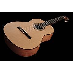 Yamaha C40m Natural