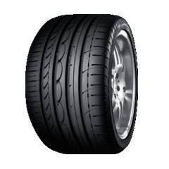Yokohama Gomme Pneumatico Estive 275 45 R19 