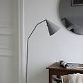 piantana led funil grigio metallo dimmerabile