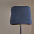 lampada da tavolo tove blu altezza 56 cm metallo/tessuto