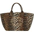 shopping oversize leopard