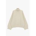 maglione dolcevita oversize con maniche ampie