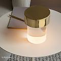 lampada da tavolo ricaricabile a led ultimo ordine liscia ottone ip20
