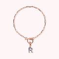 bracciale catena forzatina con pendente lettera pav&eacute; in cubic zirconia