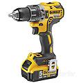 dcd791p2 trapano avvitatore a batteria 18v con motore brushless 2 x 5ah
