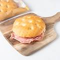 focaccina maxi con mortadella 170 g