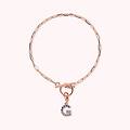 bracciale catena forzatina con pendente lettera pav&eacute; in cubic zirconia