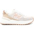 sneakers con applicazione